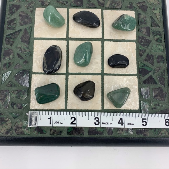 Handcrafted Green Decorative Tic Tac Toe Board with Green and Black Stones - Picture 11 of 16